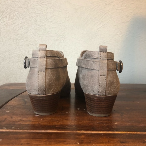 Soda perforated ankle boot - Picture 3 of 7